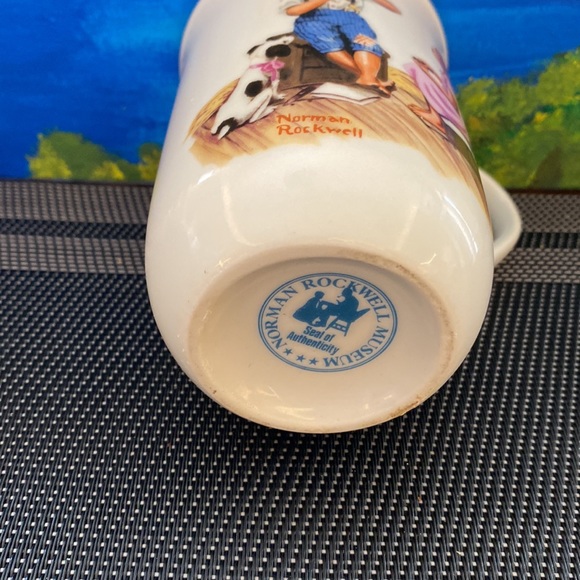 Vintage OFFICIAL Norman Rockwell Collectable Mugs (4 set) - Picture 13 of 14